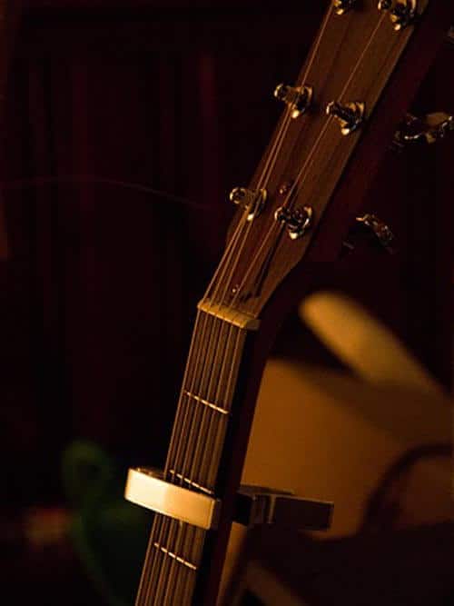 כלי מיתר - אביזרים לגיטרה וציוד נלווה